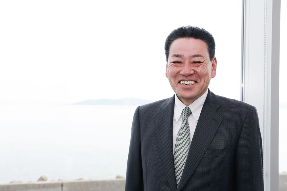 代表取締役社長 藤田 龍 代表取締役社長 藤田 龍